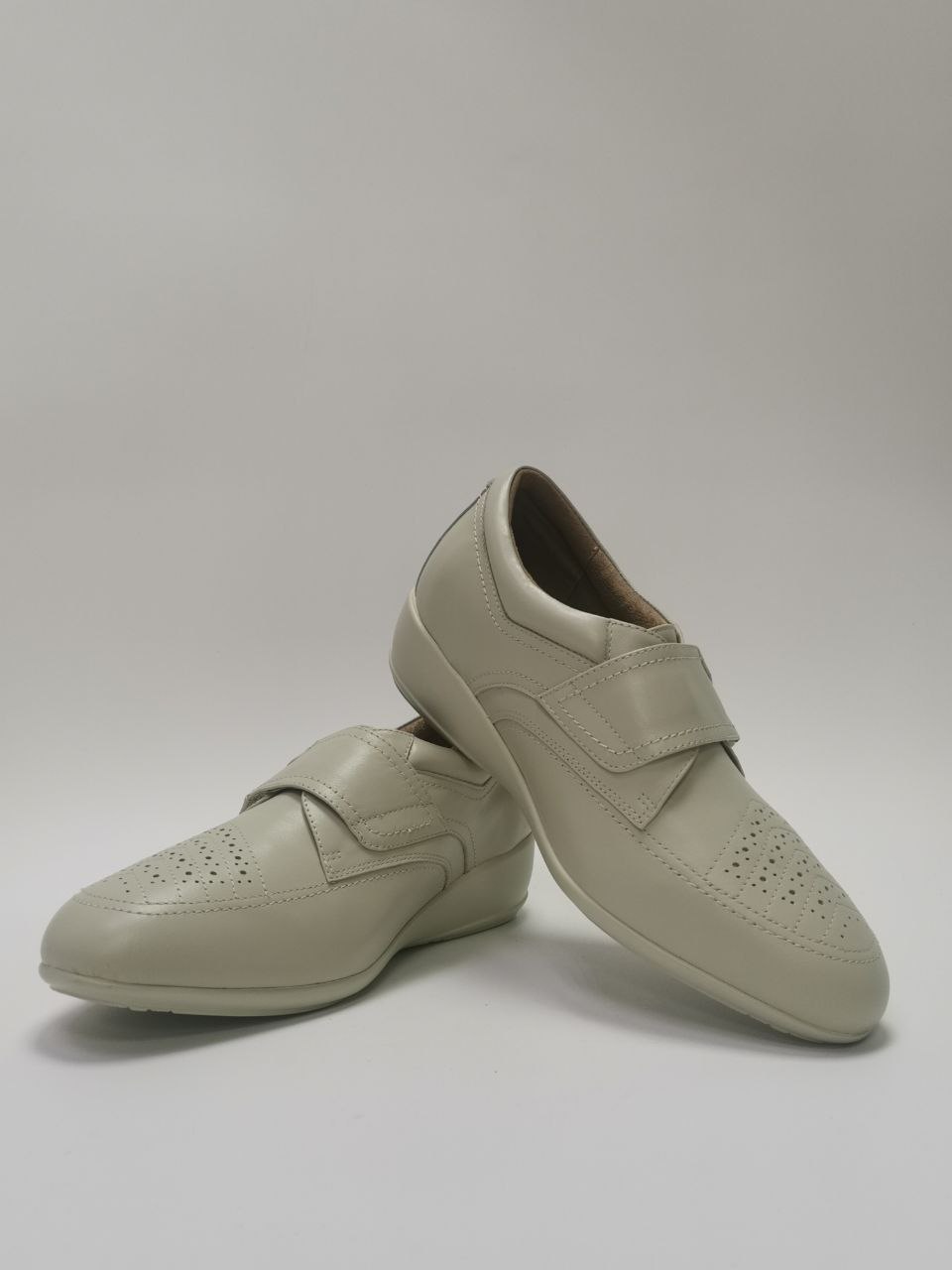 Полуботинки ортопедические женские Ортомода 8234 В кожаные для широкой стопы бежевые фото 5