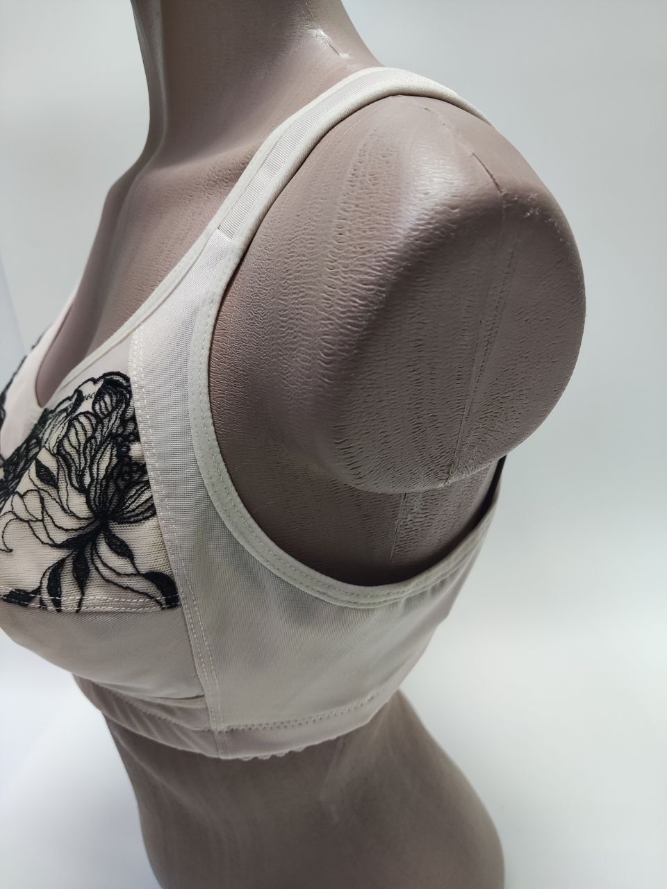 Бюстгальтер после мастэктомии Черное на фраппе ЛФ0793 В251 фото 6