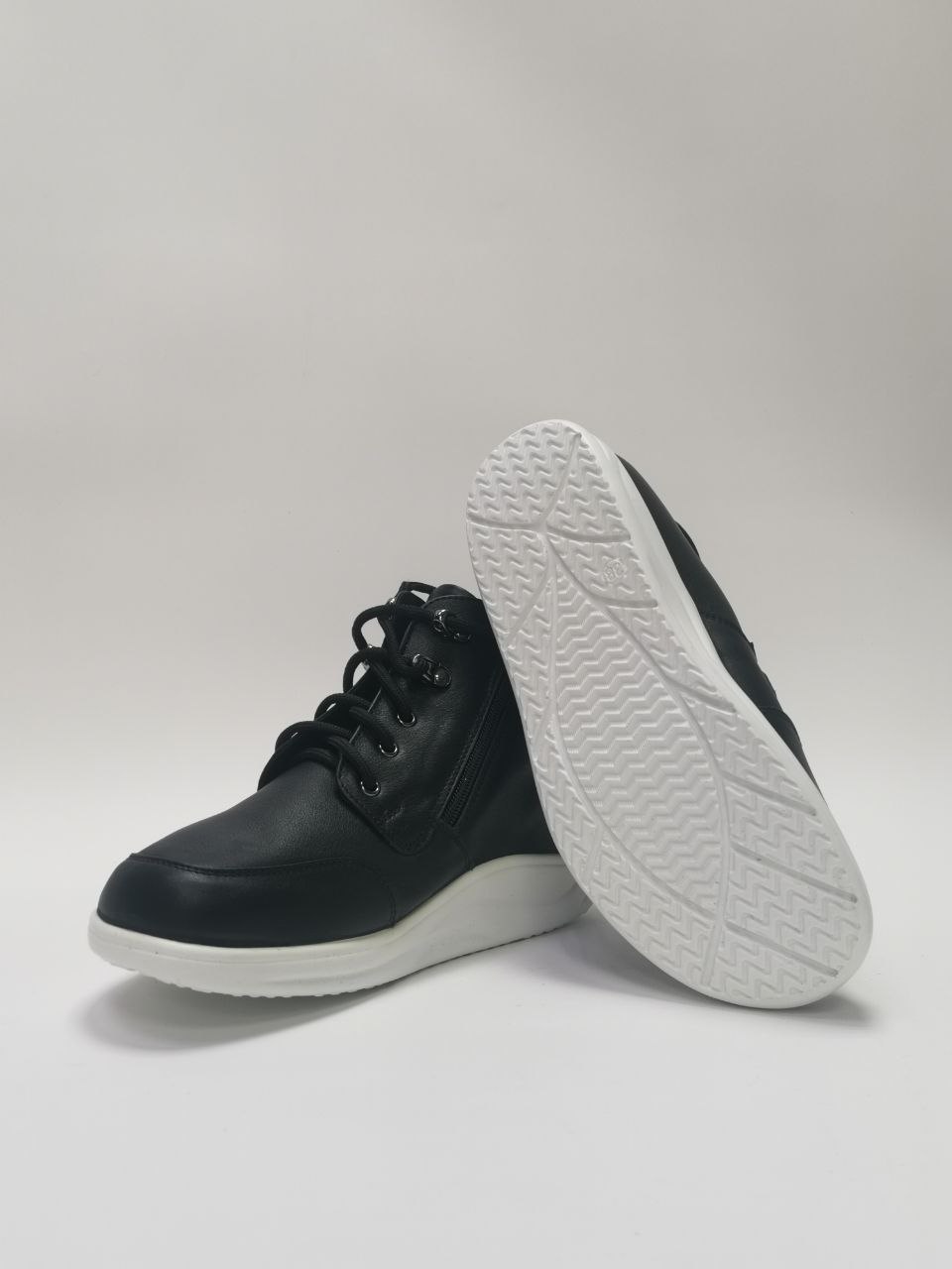 Обувь ортопедическая сложная ботинки женские цв.черный 82382-Х-601-МШ фото 4